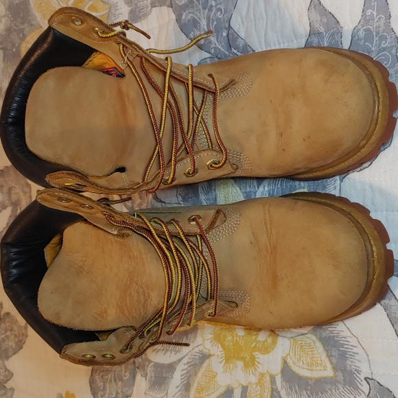 8.5 Men's Wheat Nubuck Timberland Boots - Picture 3 of 12